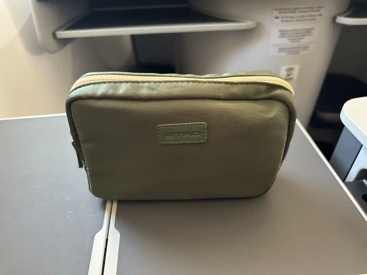 Aeromexico 787-8 Business Class from Seoul to Mexico City: Amenity Kit