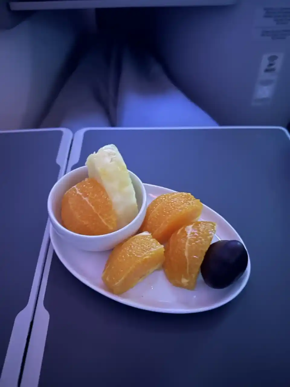 Aeromexico 787-8 Business Class from Seoul to Mexico City: Snacks