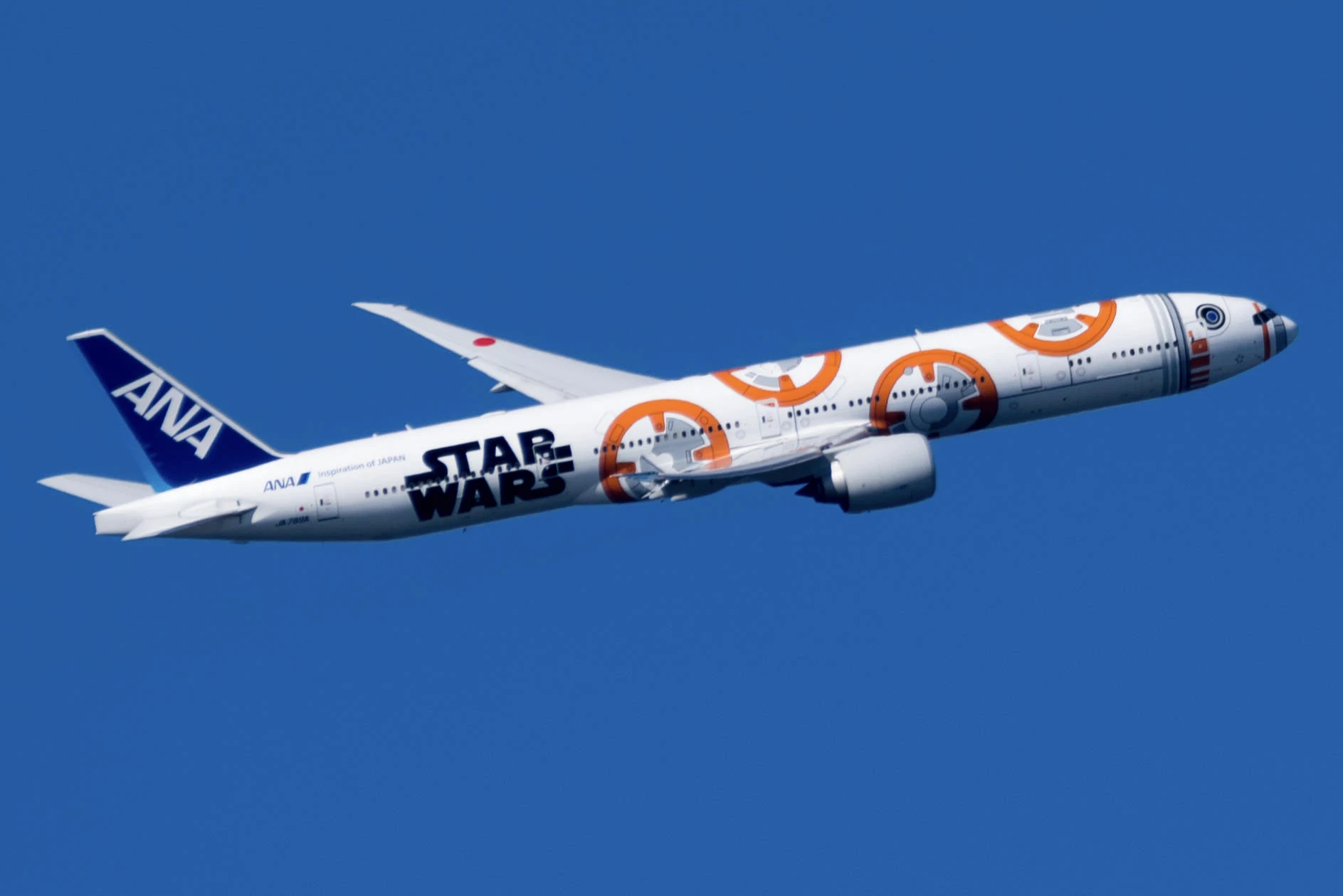 ANA 777 Star Wars Livery