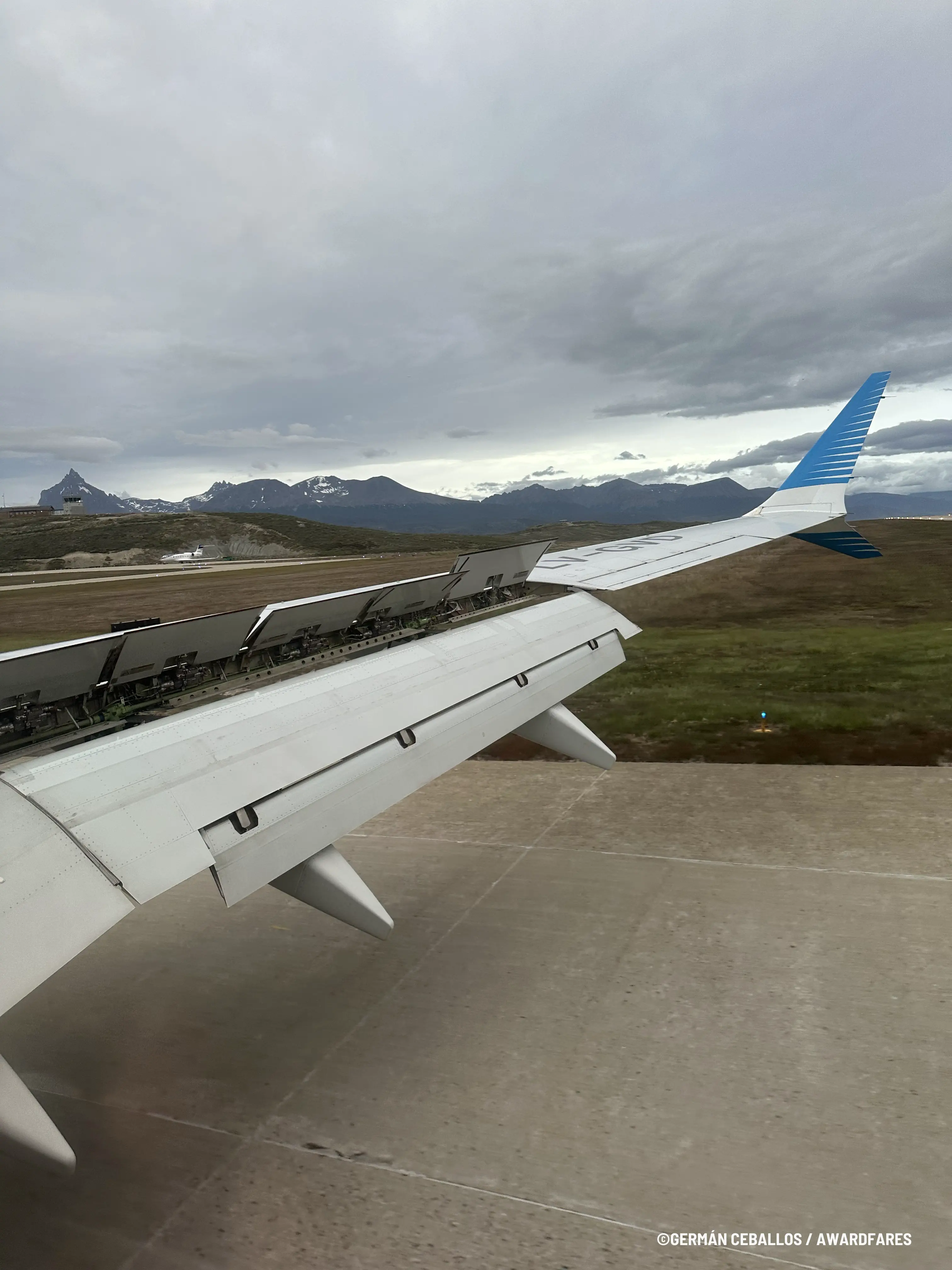 Aerolíneas Argentinas 737 MAX 8 Economy Class from Buenos Aires to Ushuaia (2025)