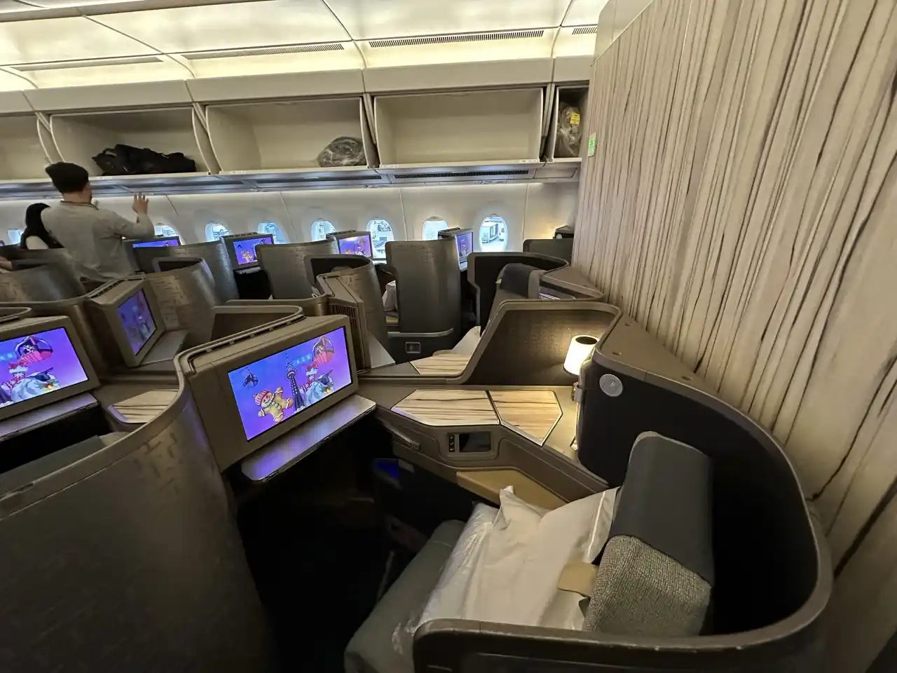 China Airlines A350-900 Business Class Review from Amsterdam to Taipei