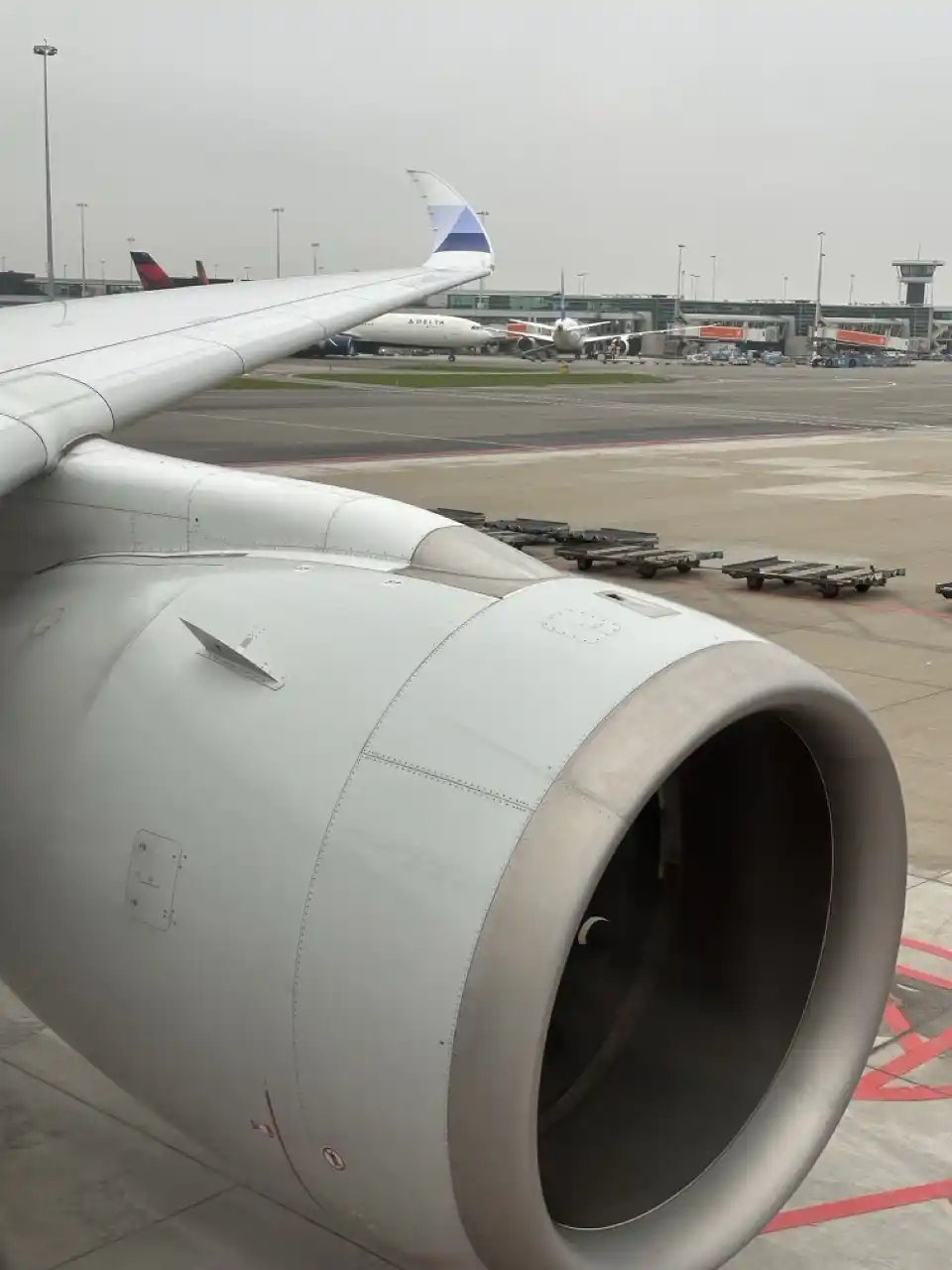 China Airlines A350-900 Business Class Review from Amsterdam to Taipei