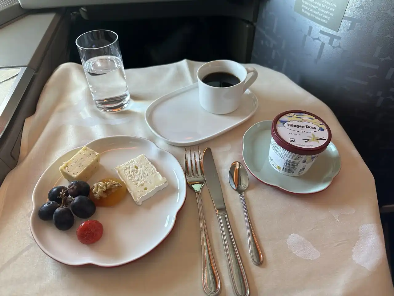 China Airlines A350-900 Business Class Review from Amsterdam to Taipei