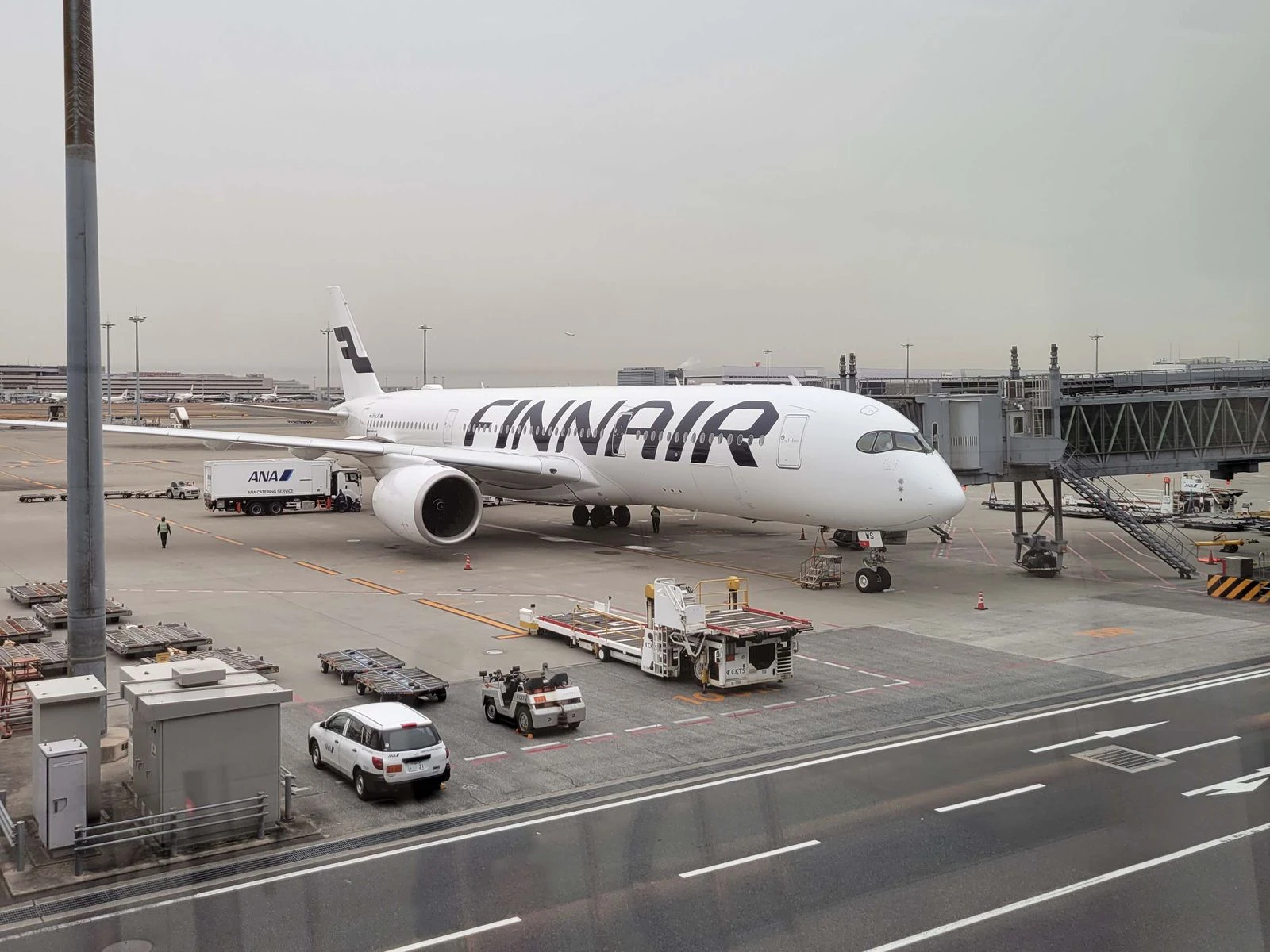 Cover image for Finnair's New A350 Business Class (HEL-HND)