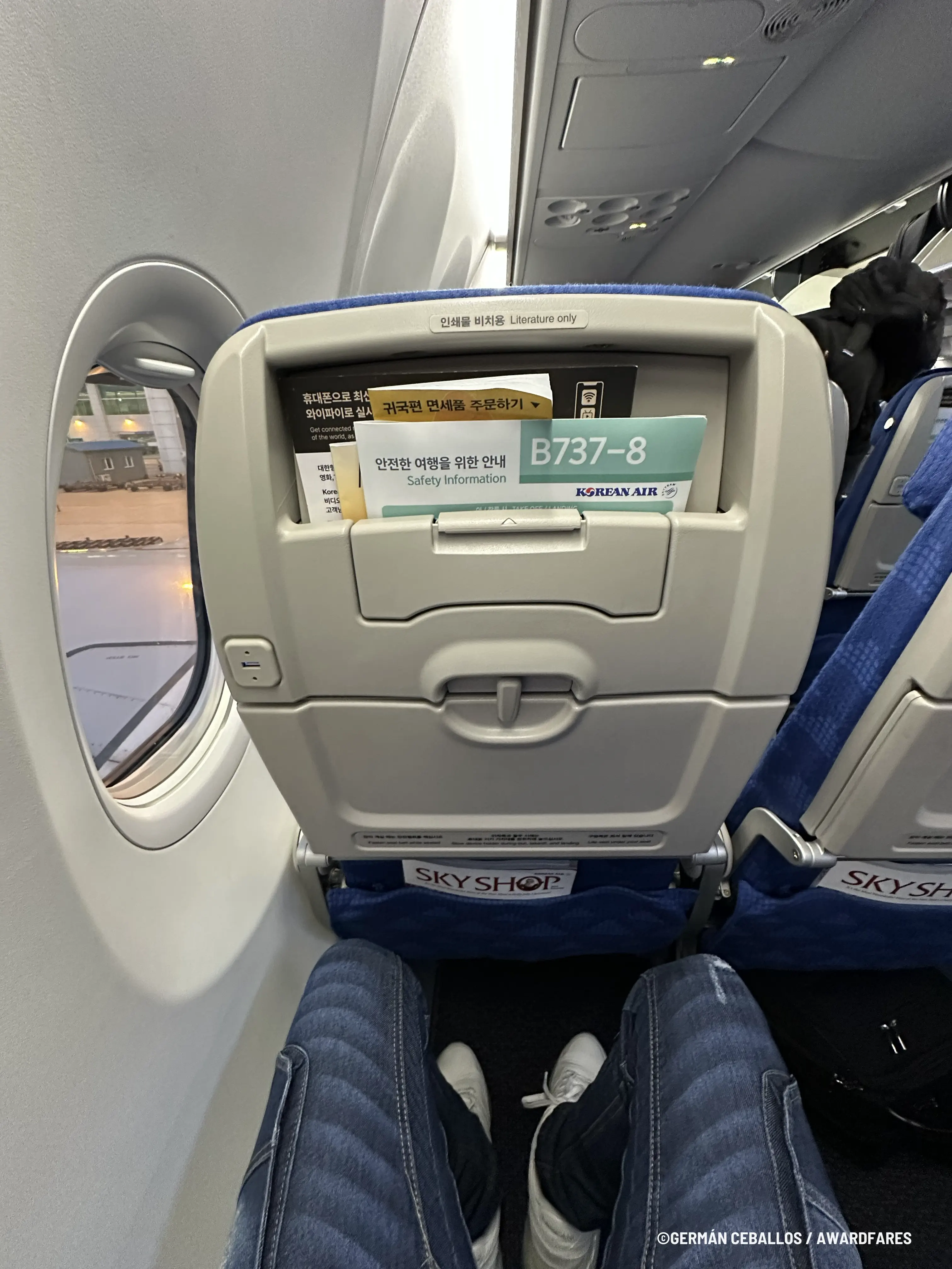 Korean Air 737 MAX 8 Economy Class Review from Seoul to Beijing