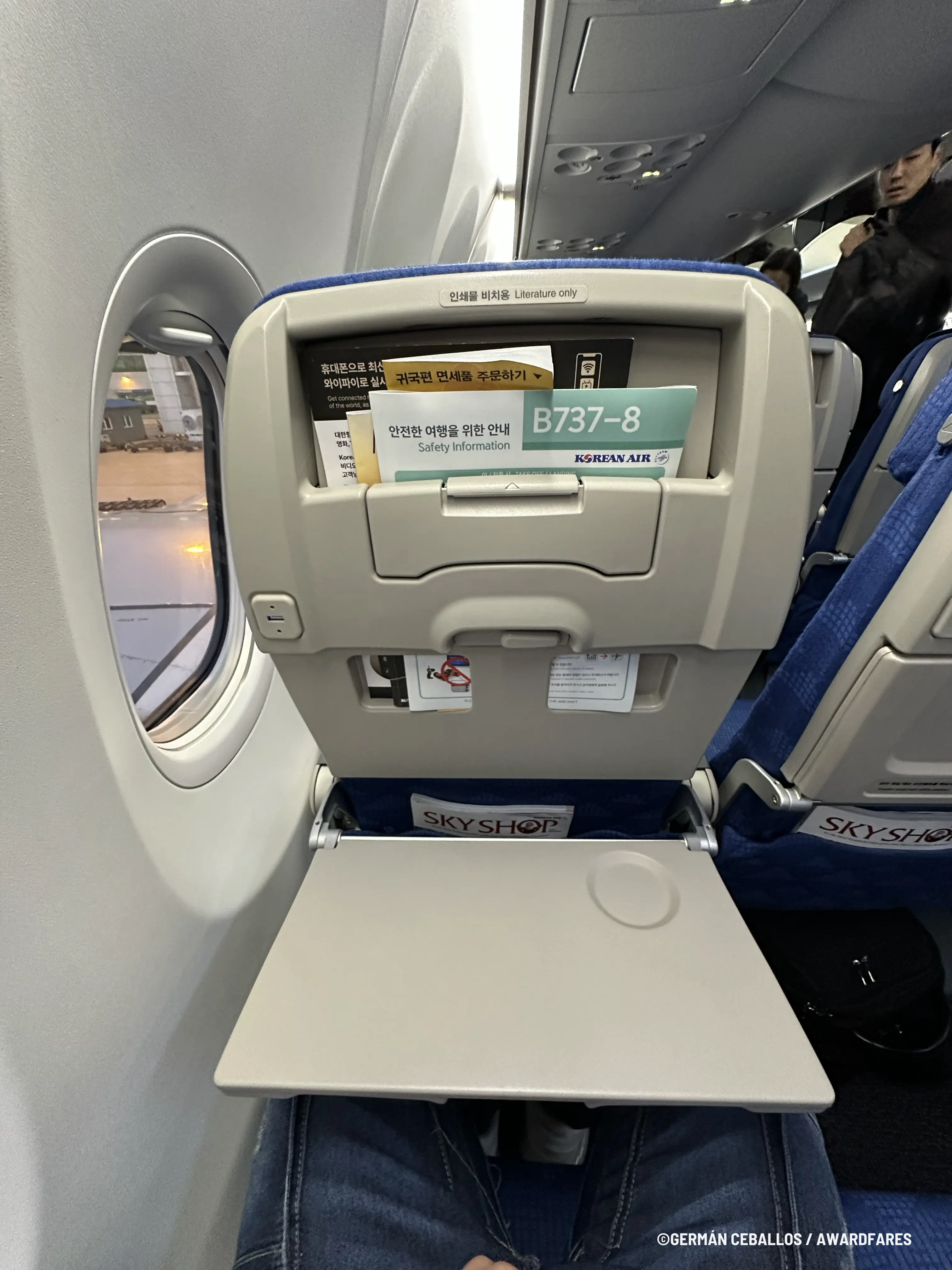 Korean Air 737 MAX 8 Economy Class Review from Seoul to Beijing