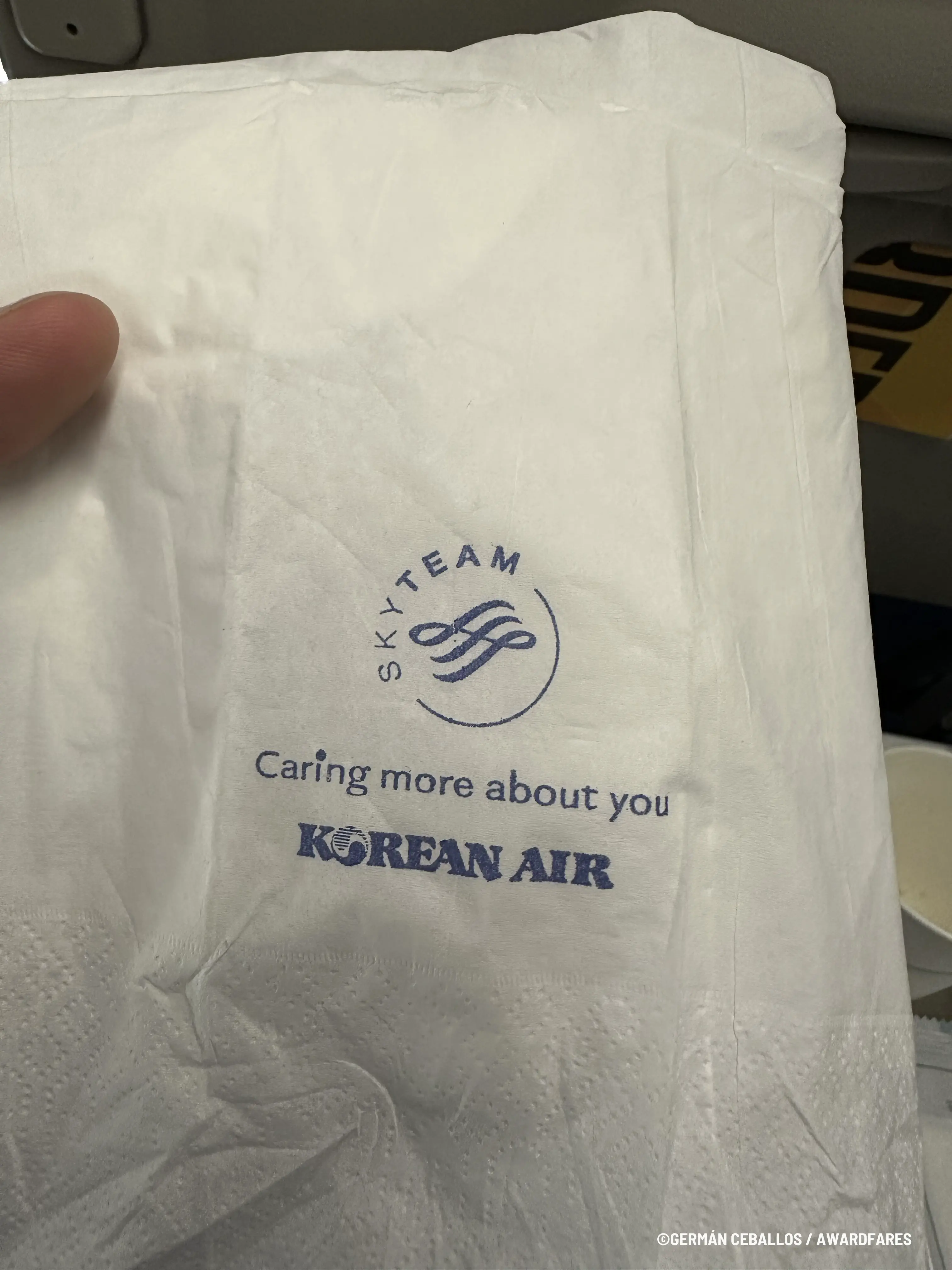 Korean Air 737 MAX 8 Economy Class Review from Seoul to Beijing