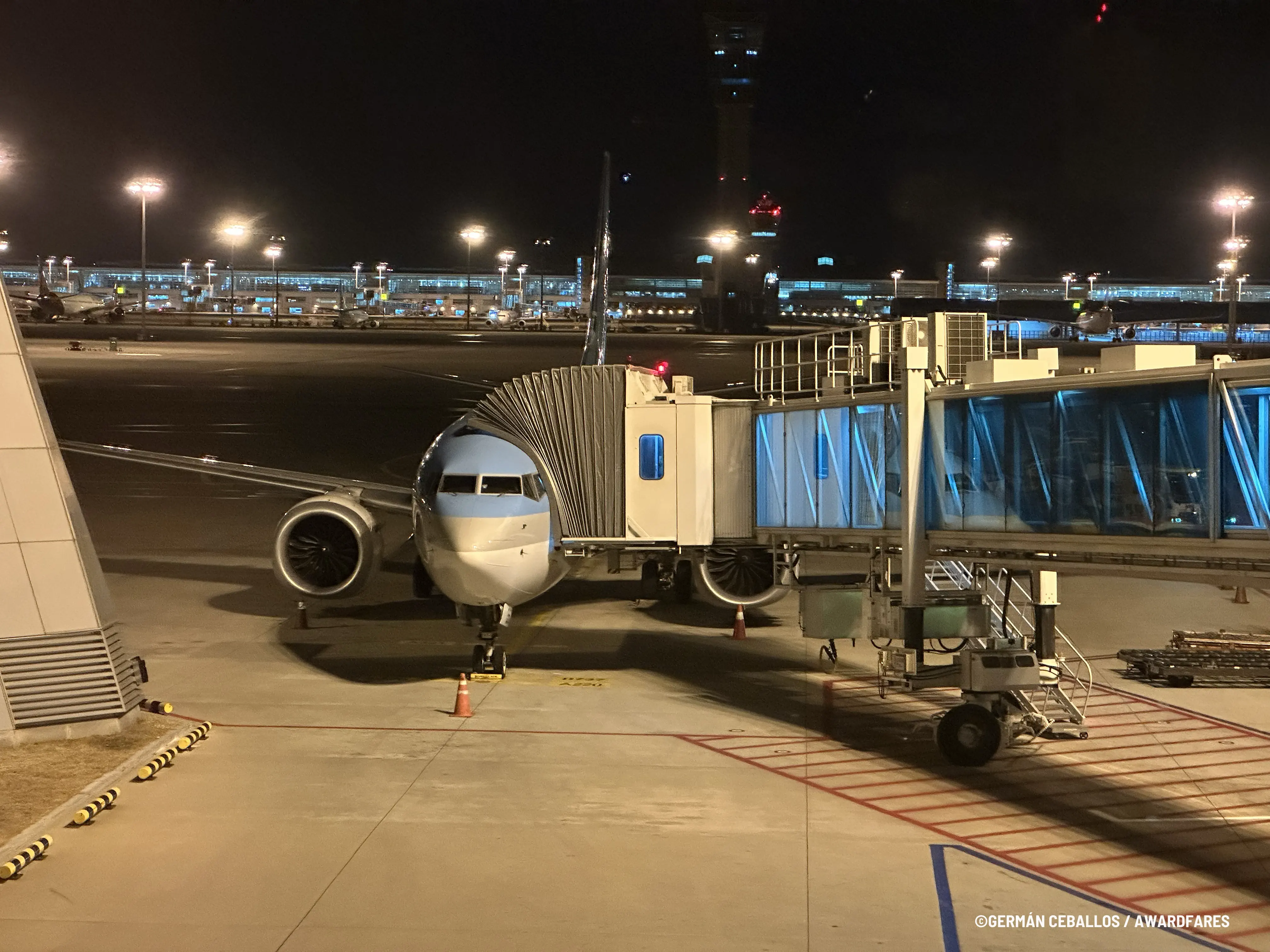 Korean Air 737 MAX 8 Economy Class Review from Seoul to Beijing