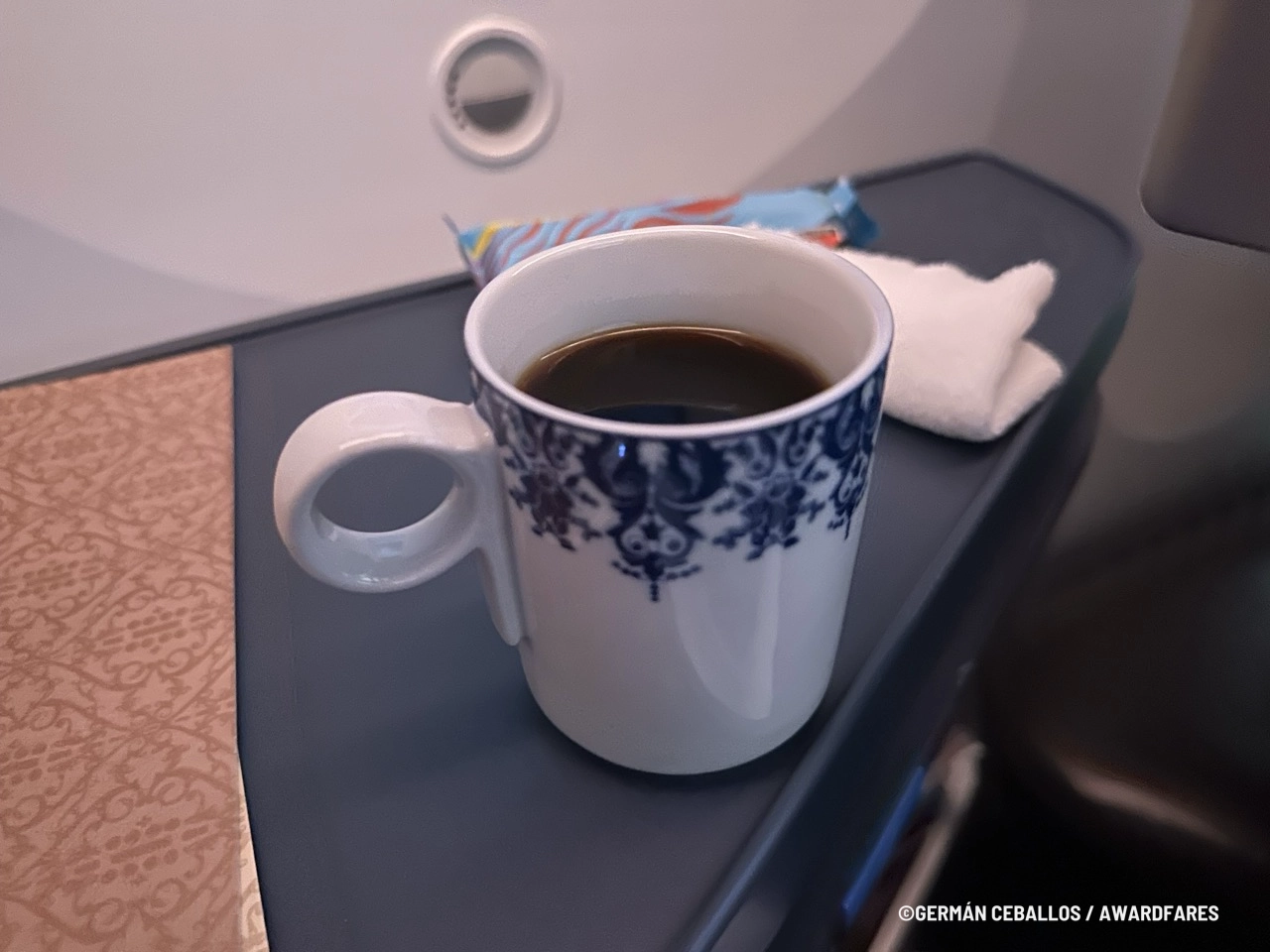 KLM 787-9 World Business Class: Buenos Aires to Santiago.
