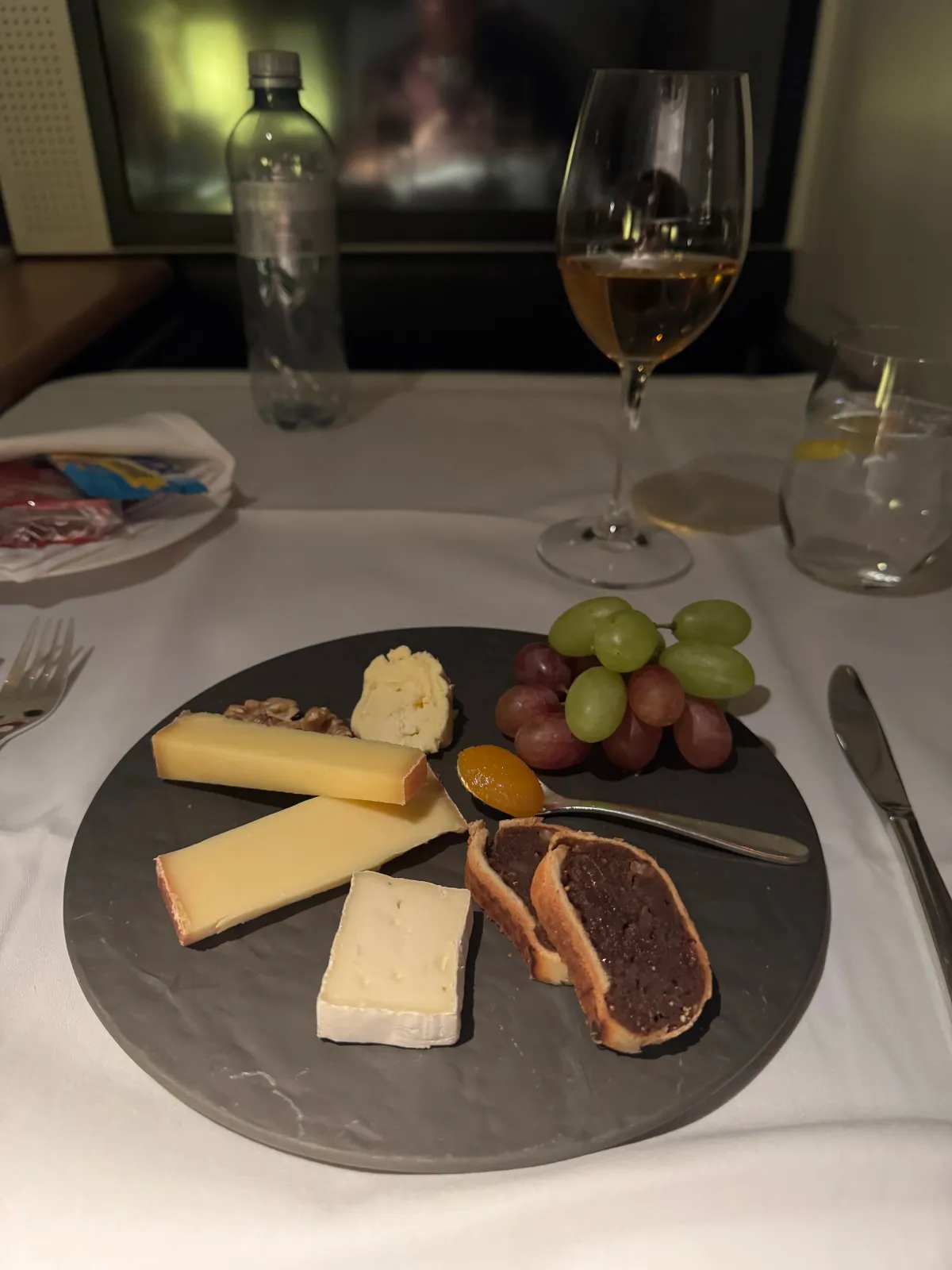 SWISS 777-300ER First Class Review: Zurich to Singapore