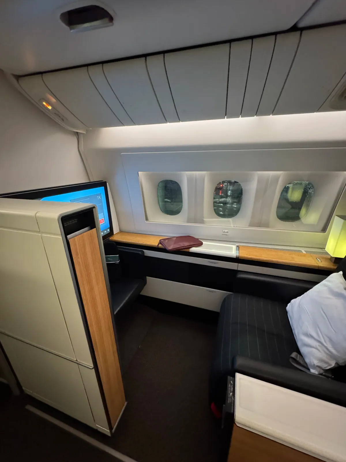 SWISS 777-300ER First Class Review: Zurich to Singapore