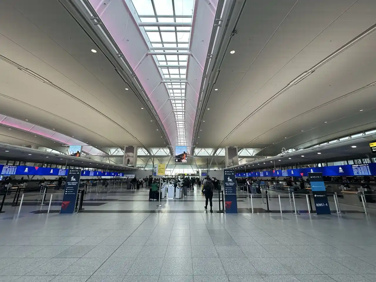 Terminal 4 Departures JFK (Delta)