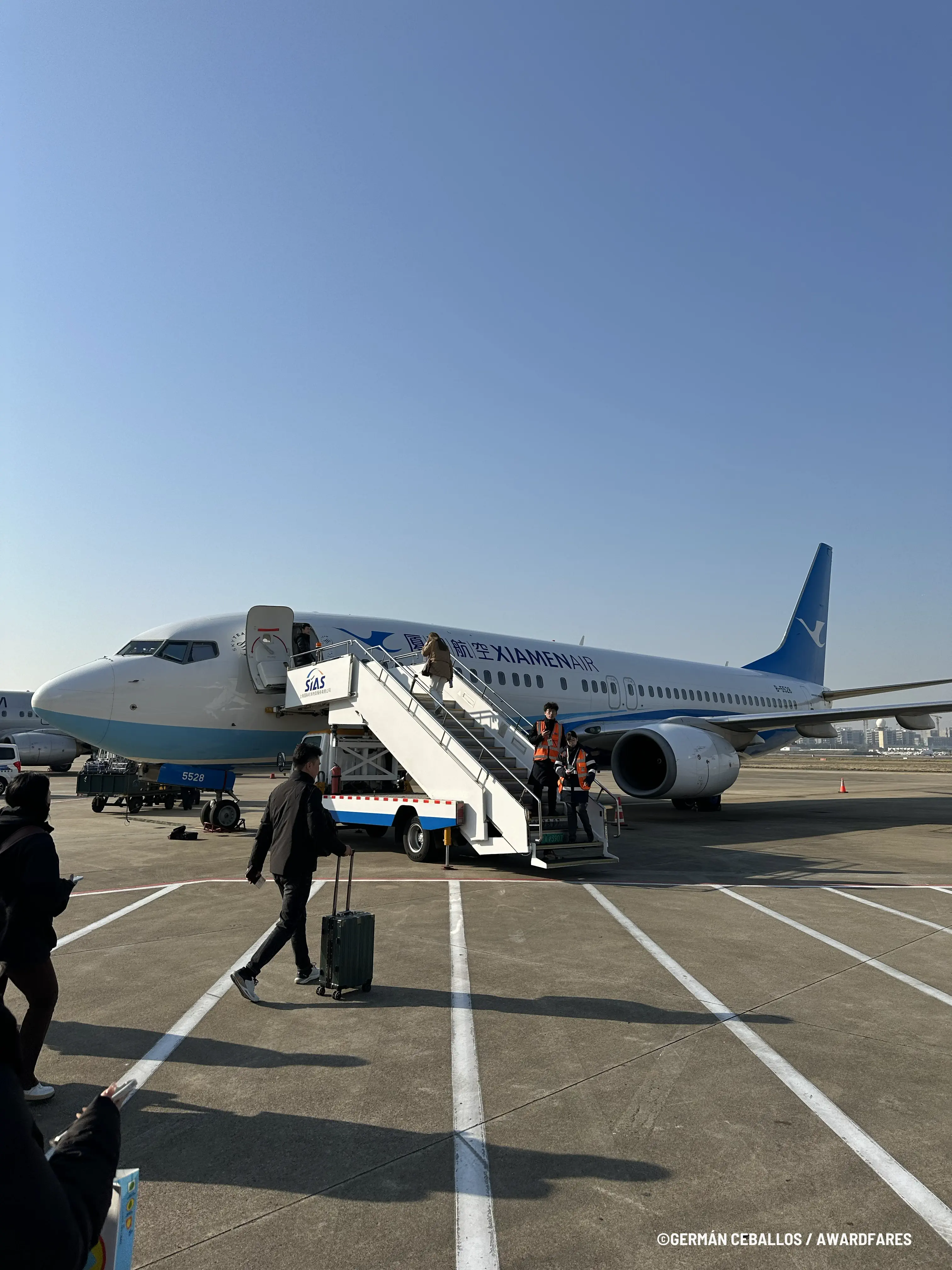 Xiamen Air 737-800 Economy Class Review (2025)